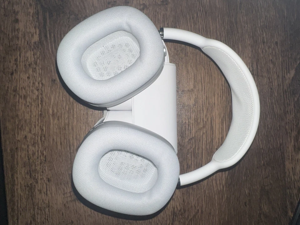 Apple AirPods Max A2096 Wireless O-Ear Headset - White Silver Read Description - Image 2 of 4