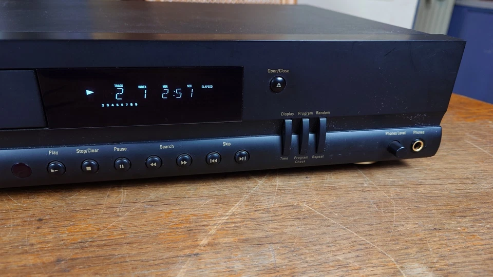 Lettore CD Harman Kardon HD 720 testato e perfettamente funzionante compact disc - Immagine 3 di 4