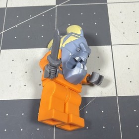 LEGO Space Police Minifigure Lot: Alien Jawson (sp113) & Officer 15 (sp119) 5983