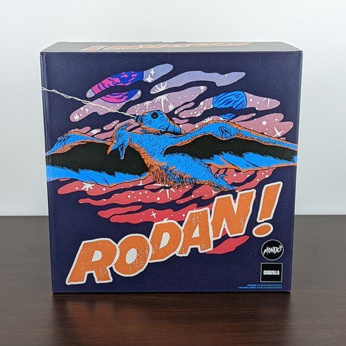 Mondo RODAN Soft Vinyl Figure 1964 Variant with Mothra Larva - NEW - Picture 7 of 10
