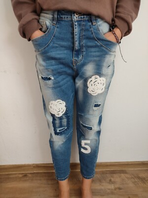 SEXY WOMAN stylische Boyfriend Jeans Applikationen + Strass Gr.  S  M L  NEU