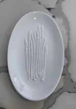 2002 Crate & Barrel Asparagus Serving Dish 12"Oven Micro Safe White Oval