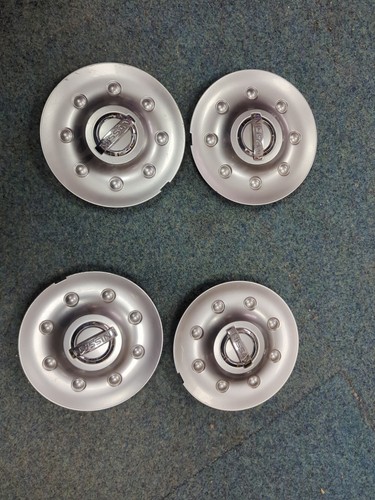 Nissan Elgrand E51 HIGHWAY STAR Wheel Centre Caps X 4 Full Set - Picture 24 of 24