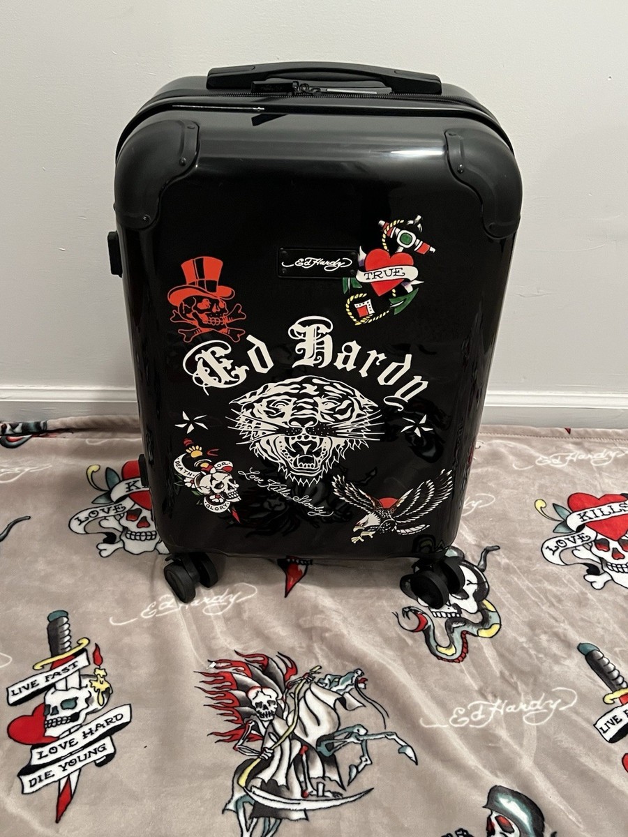 Ed Hardy Black 20x16x10 Carry-on Luggage Screaming Tiger Skull