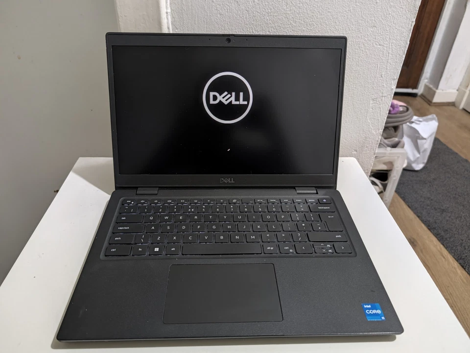 Dell Latitude 3420 · i5-1135G7 · 4GB · 256GB, photo 2 of 5