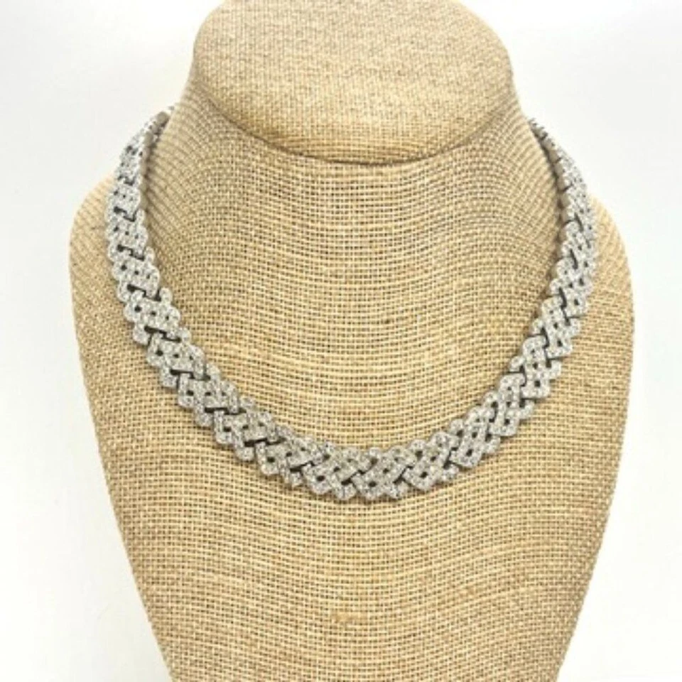 COLLAR GARGANTILLA TEJIDA CON DIAMANTES DE IMITACIÓN CAROLEE TONO PLATA DECLARACIÓN NUPCIAL 16,5” Foto 2 de 4