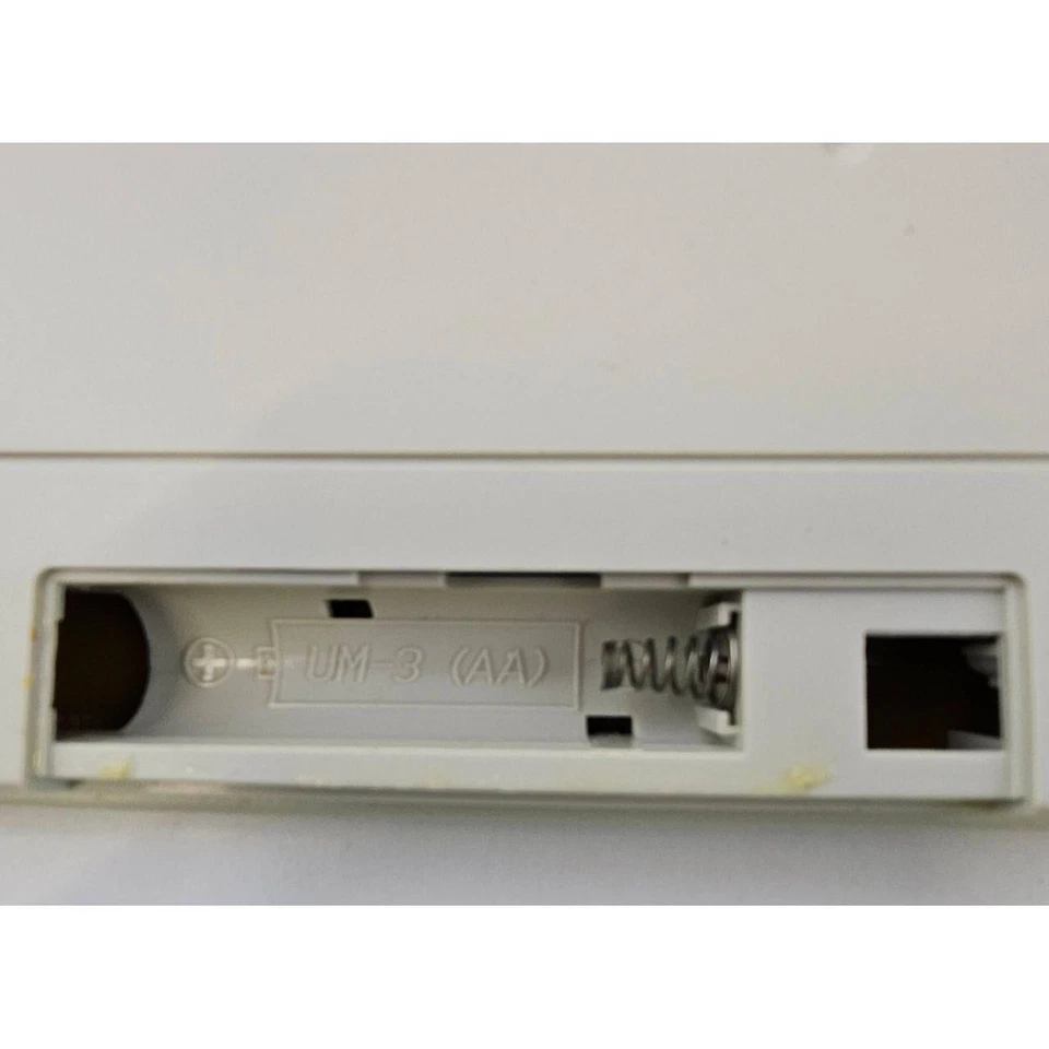 Ack-580 One Touch Simply Wireless Multimedia Keyboard Trackball Retro Tech - Image 4 of 4