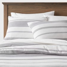 Twin/Twin Extra Long Cotton Woven Stripe Duvet Cover  Sham Set White/Navy