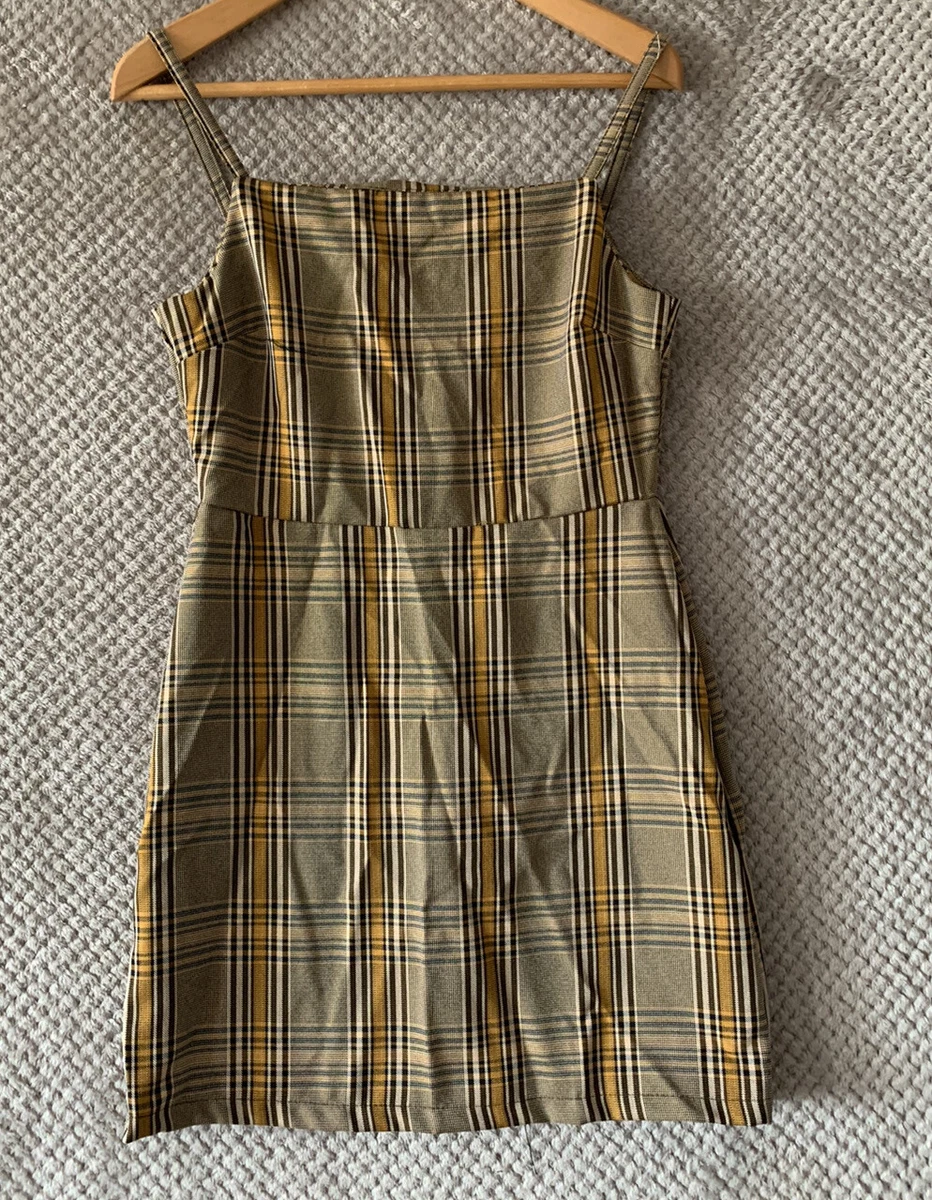 Nasty top gal pinafore