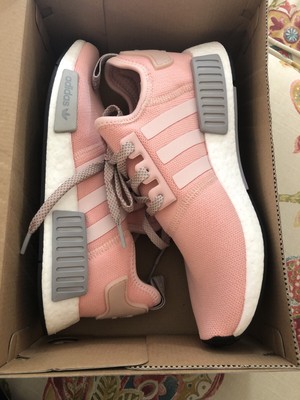 nmd r1 vapour pink