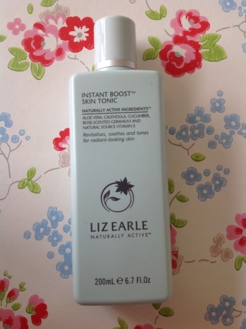 NEW   ⭐️LIZ EARLE⭐️ Instant Boost Skin Tonic⭐️ Full Size 200ml