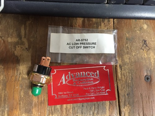 MOPAR AC Low Pressure Cut Off Switch - 第 1/1 張圖片