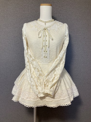 LIZ LISA Long sleeve White Tunic Dress 