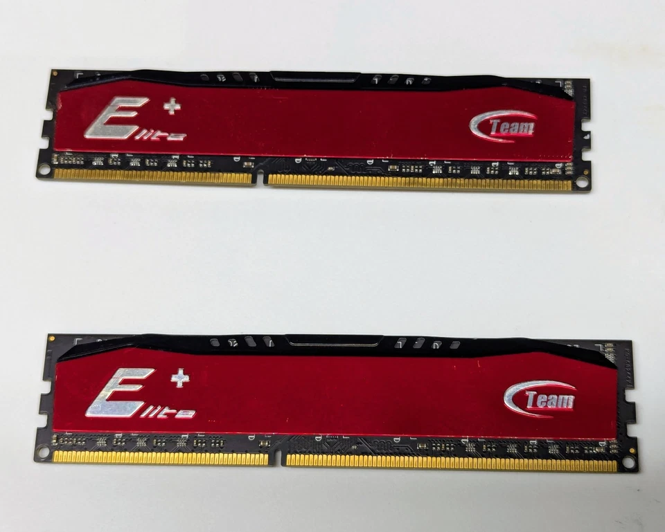TEAM ELITE+ 8GB X1 DDR3 1600MHZ TPRD38G1600HC11BK DIMM GAMING RAM  - Image 2 of 4