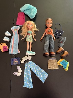 VINTAGE 2000s Chloe and Cameron Bratz Dolls