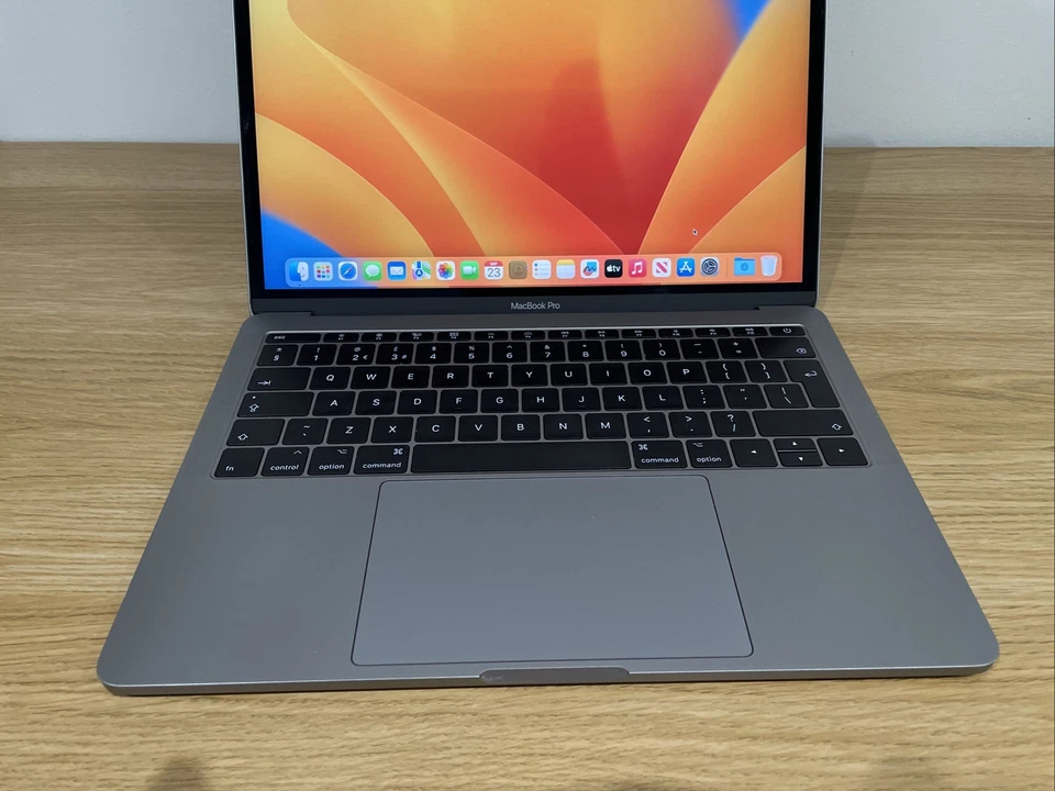 Apple MacBook Pro 13" 2016 · i5 · 8GB · 128GB, photo 4 of 5