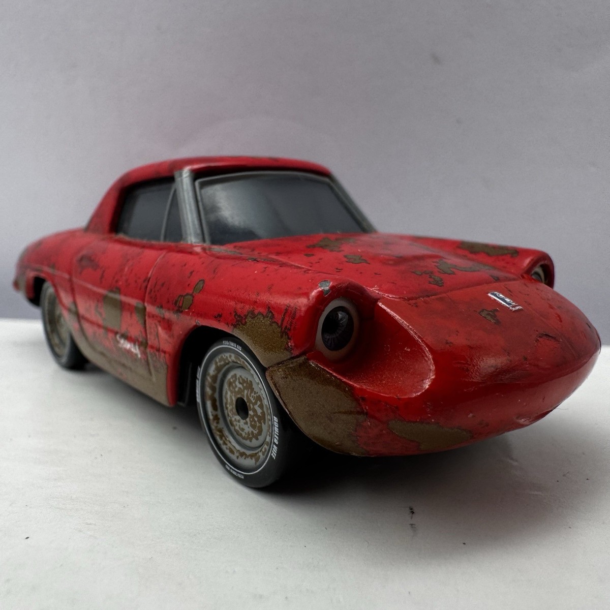 ディズニーカーズ新品 セリーヌ・ディフェア CHASE* CELINE 1/55 Disney PIXAR Cars 2 CELINE DEPHARE *CHASE* diecast RARE