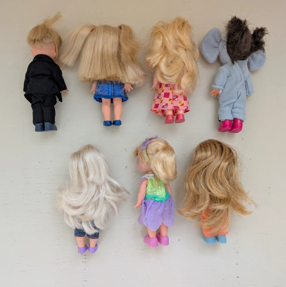 Lote de 6 bonecas Kelly e 1 smoking Tommy Boy - Imagem 2 de 4