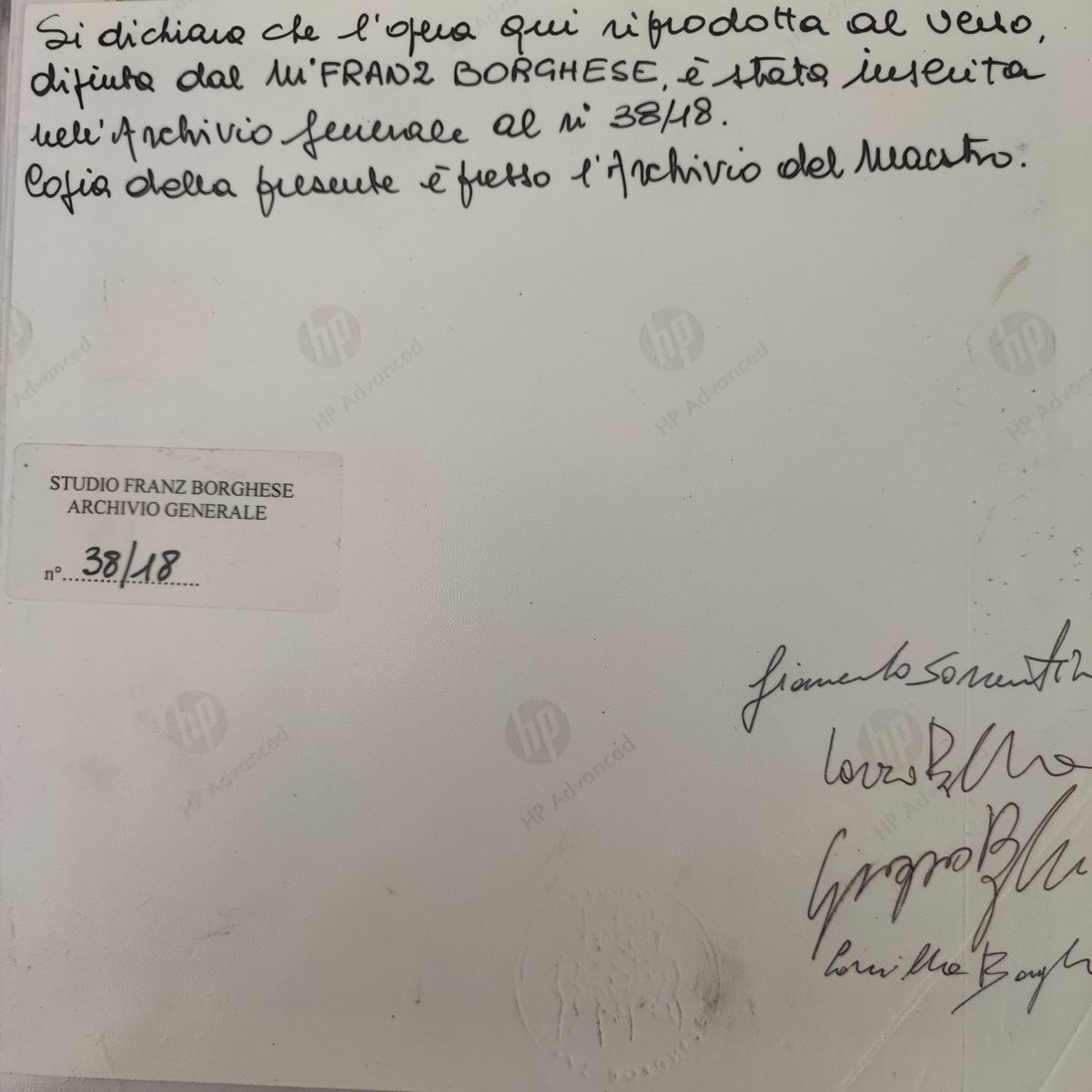 Foto 11 di 13