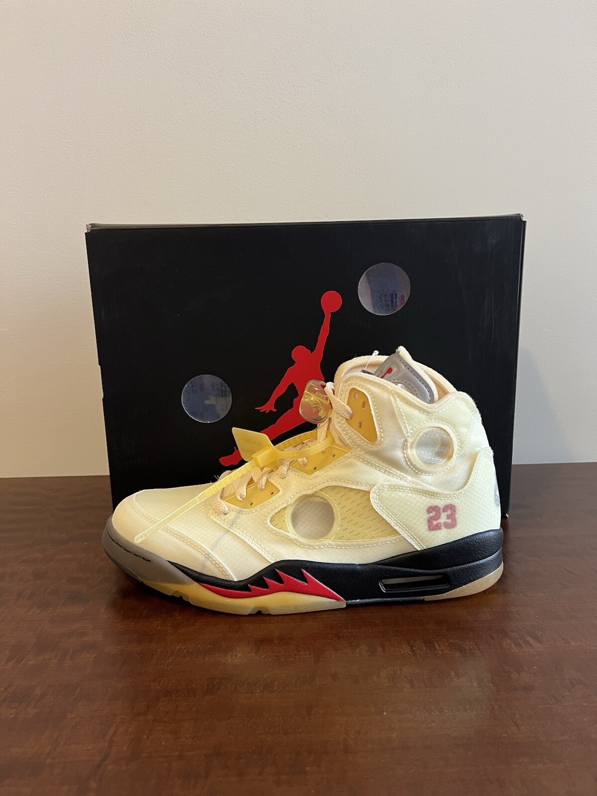 OFF WHITE X NIKE Nike Air Jordan 5 x Off White Sail 45 EU