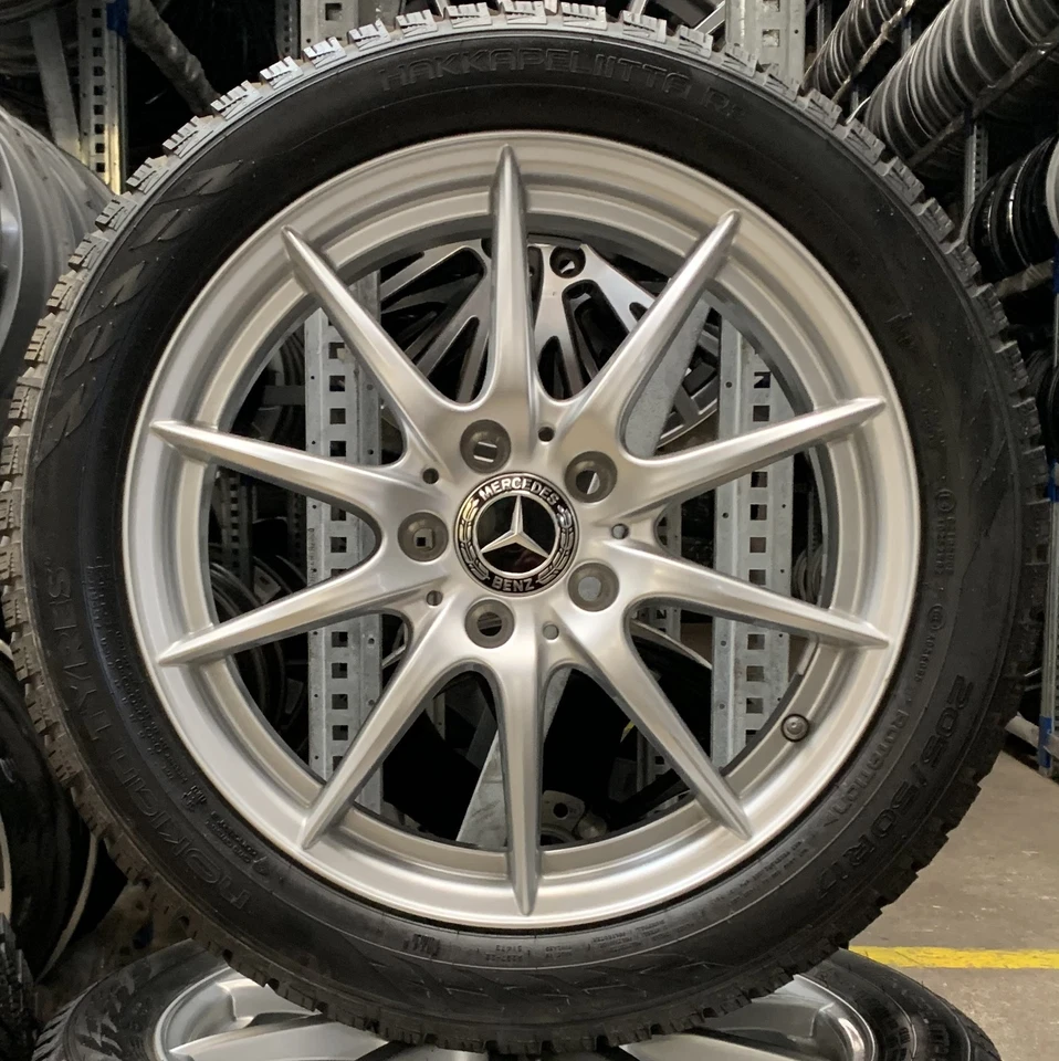 4 Orig Mercedes-Benz Winterräder 205/50 R17 M+S A W176 B W246 CLA C117 A24640101 - Bild 2 von 3