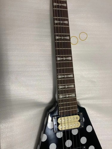 Best-selling Electric Guitar Solid Wood White Dot Glossy Finish Chrome Hardware - 第 3/10 張圖片