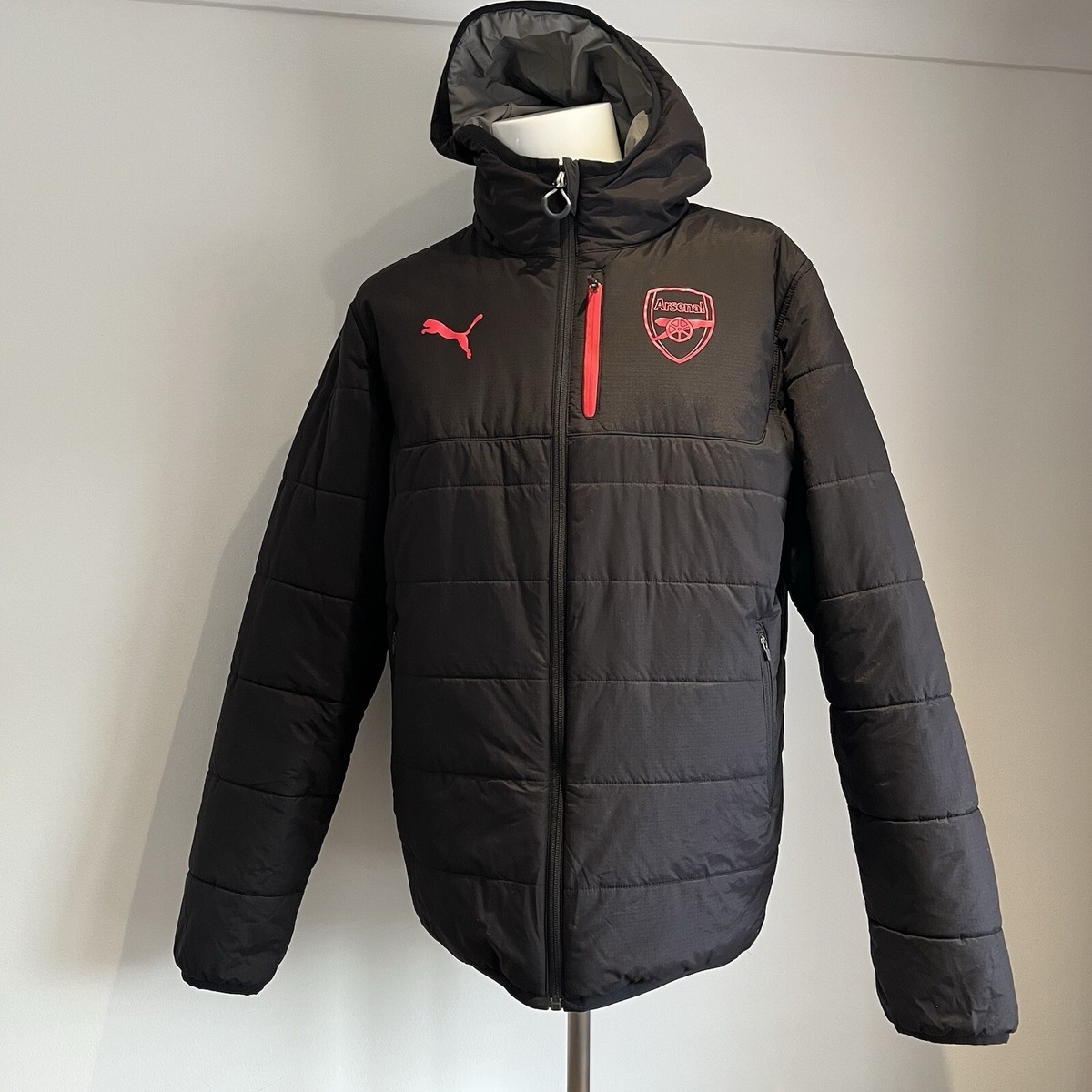 Arsenal FC Puma 2017 2018 Black Grey Red Reversible Puffer Bench