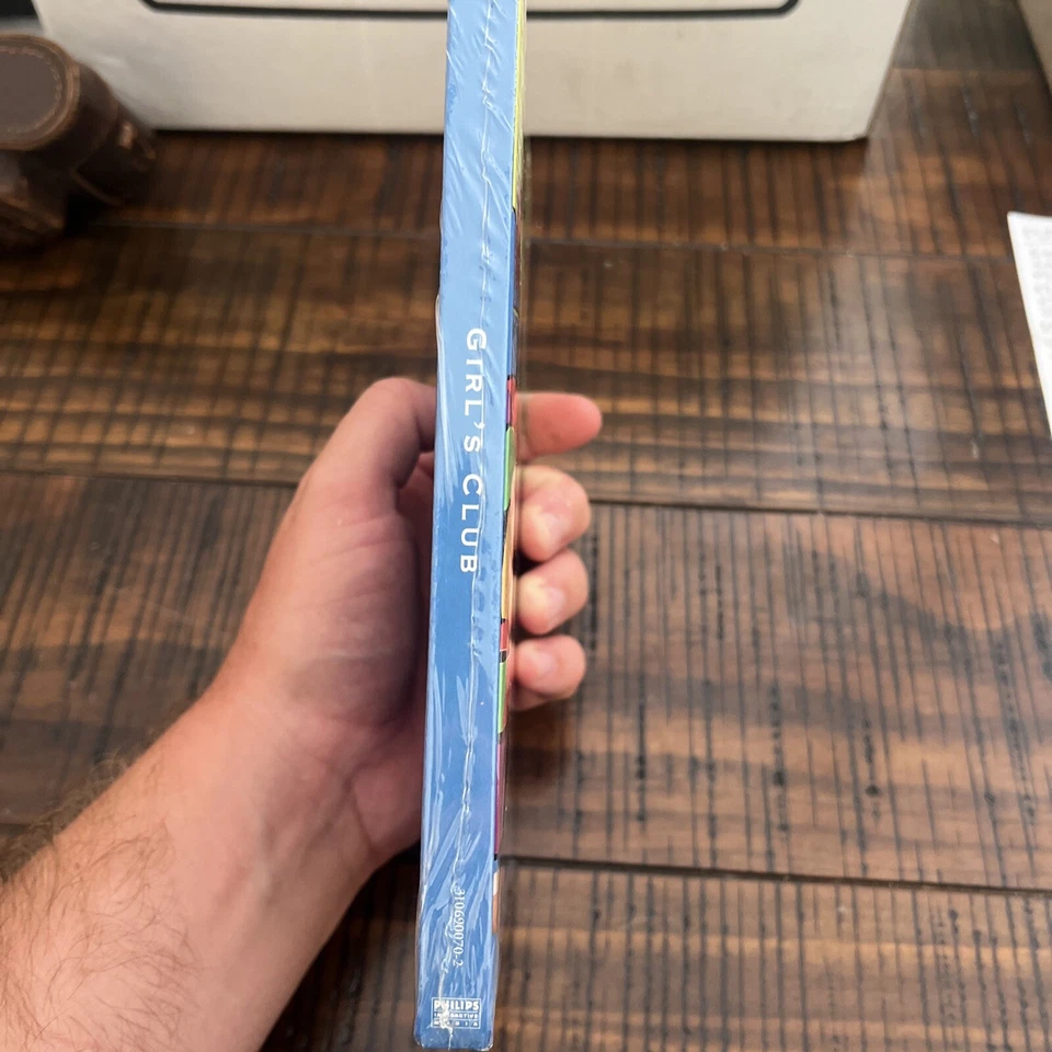 Philips CDi Girl’s Club 1992  RARE Complete Slip Cover Registration Card Manual - Image 4 of 4