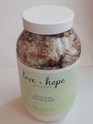 Love & Hope Bath Crystals Bath Soak Grüntee & Limette Australien groß 750g