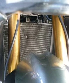 KIT LÍNEA FRENO ACERO INOXIDABLE TRENZADO DELANTERO YAMAHA 2007-2008 YZF - R1 GALFER GP Foto 3 de 4