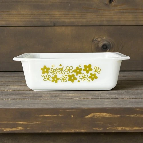 Vtg Pyrex Crazy Daisy Spring Blossom 922 Loaf Pan 8x8x2 Green Floral Dish HTF