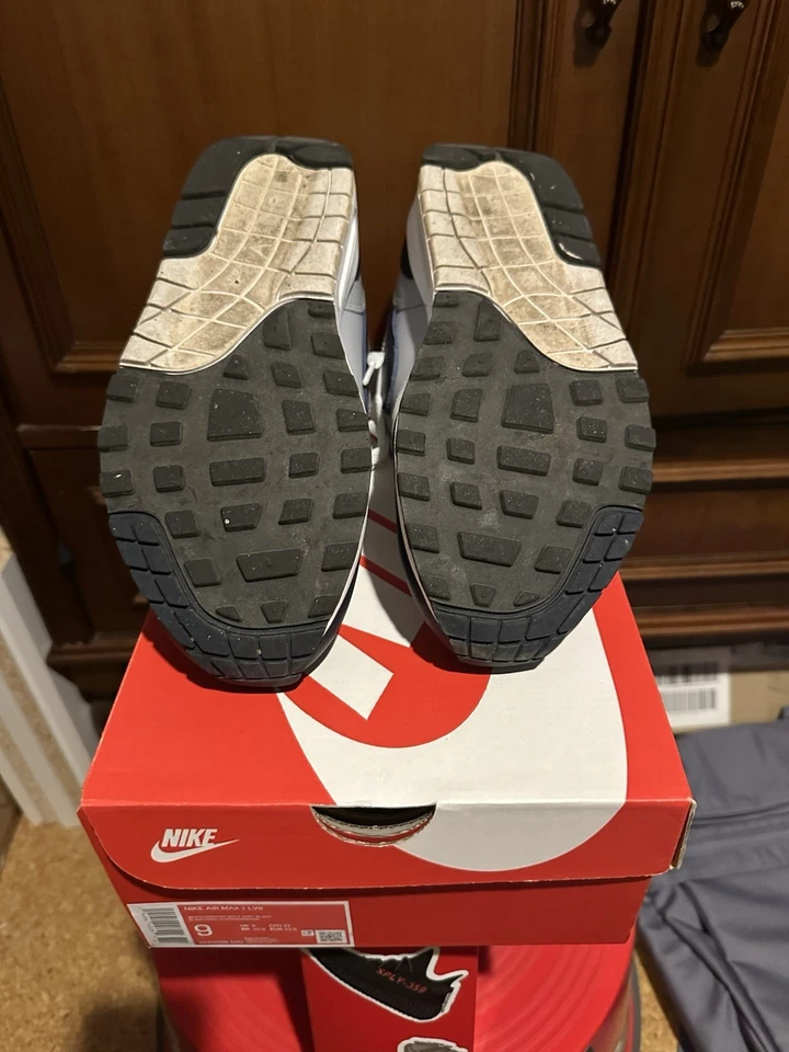 Nike Air Max 1 LV8, Foto 3 von 3