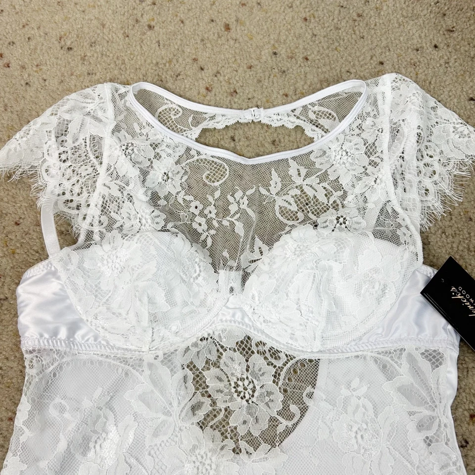 全新 Frederick’s of Hollywood 白色蕾丝内衣紧身衣裤 新娘 尺寸 S 女式 — 第 2/4 张图片