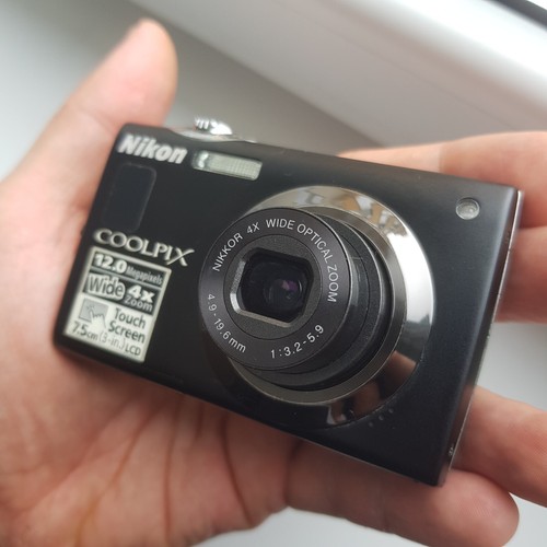 Digital Camera Nikon Coolpix S4000 Tested - No Battery - Picture 4 of 17