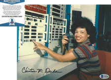 CHRISTINE DARDEN NASA ENGINEER SIGNED 8x10 PHOTO HIDDEN FIGURES BECKETT COA BAS