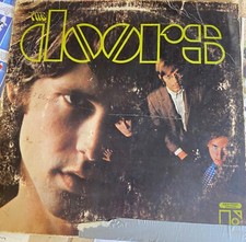 THE DOORS - SELF TITLED THE DOORS - ELEKTRA RECORDS - EKS 74007 -