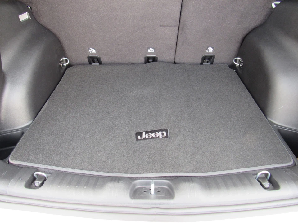 Kit de alfombrilla de alfombra negra Jeep Compass NUEVO OEM MOPAR Foto 4 de 4