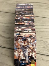 1993 Leaf Baseball Lot of 120 Base + 2 Gold Leaf Rookies