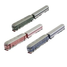 Zur&uuml;ckziehen Des Eisenbahnzugmodells mit Musiklichtern Lokomotivwagen  Ma&szlig;stab