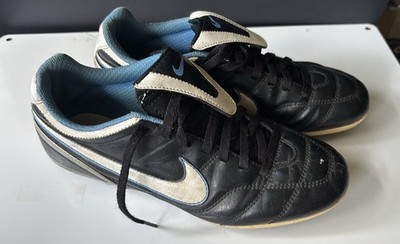 NIKE VERSATRACT BLACK/White/BLUE SOCCER/BASEBALL/SOFTBALL/CLEATS Women 8.5