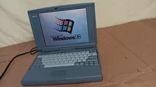 Vintage Retro Acer 350C 486 DX4 75MHz Laptop Computer Windows 98 operating systm