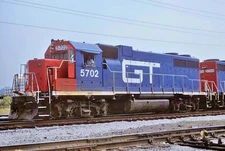 Grand Trunk 5702_CINCINNATI, OHIO_AUG 11,93__ORIGINAL TRAIN SLIDE