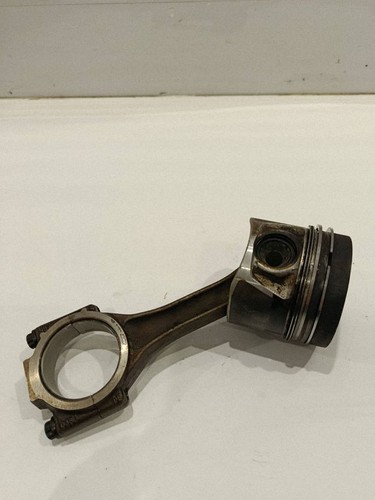 Piston with connecting rod