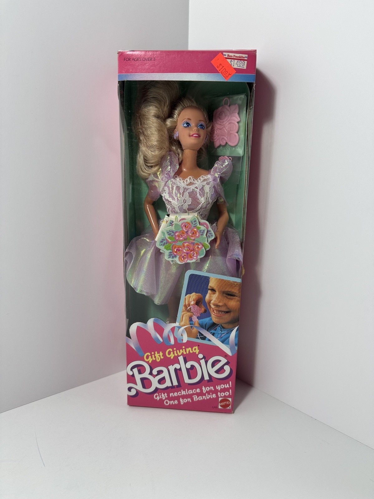 Gift Giving Barbie Doll 1988 Mattel 1205 NRFB