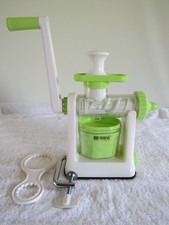 plastic table top wheat grass fruits travel portable extractor manual juicer