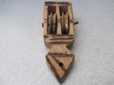 OLD WOODEN PRIMITIVE HAND MADE WOODEN PART OF WEAVING LOOM