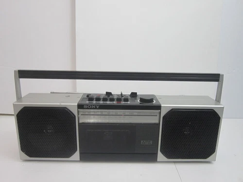 Vintage Sony CFS-300 AM/FM Cassette Recorder Boombox Tested=Works