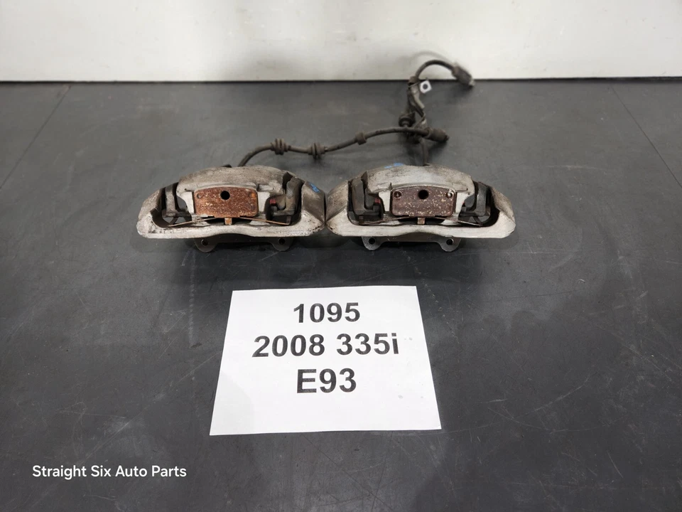 ✅ 07-13 OEM BMW E90 E92 E93 335 JUEGO DE PINZAS DE FRENO DELANTERO CONDUCTOR PASAJERO 79k Foto 2 de 4