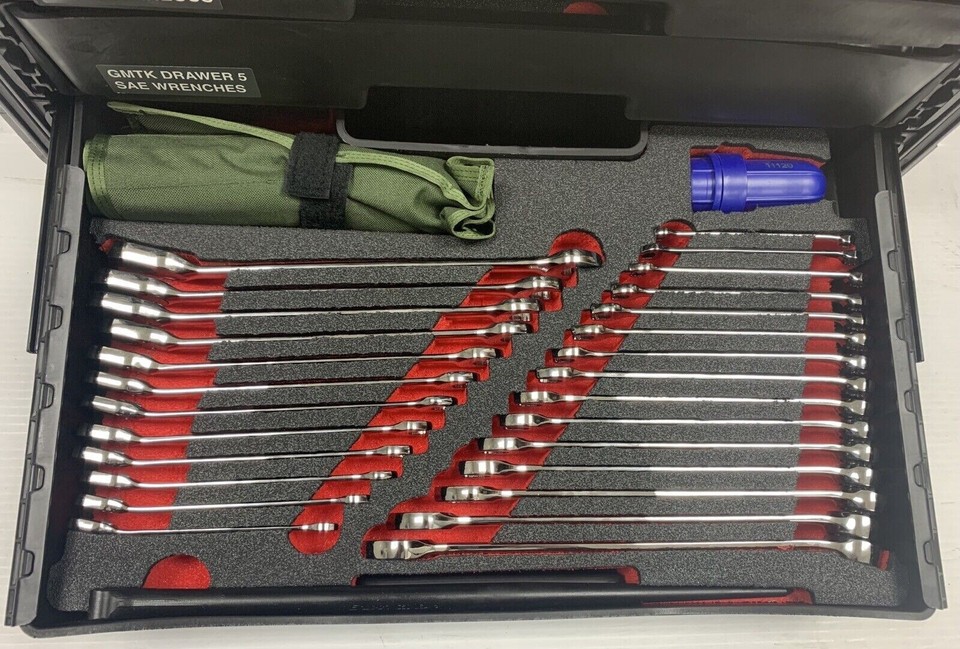 New Snap-on™ GMTK General Mechanic's Maintenance Military Tool Set Kit ...