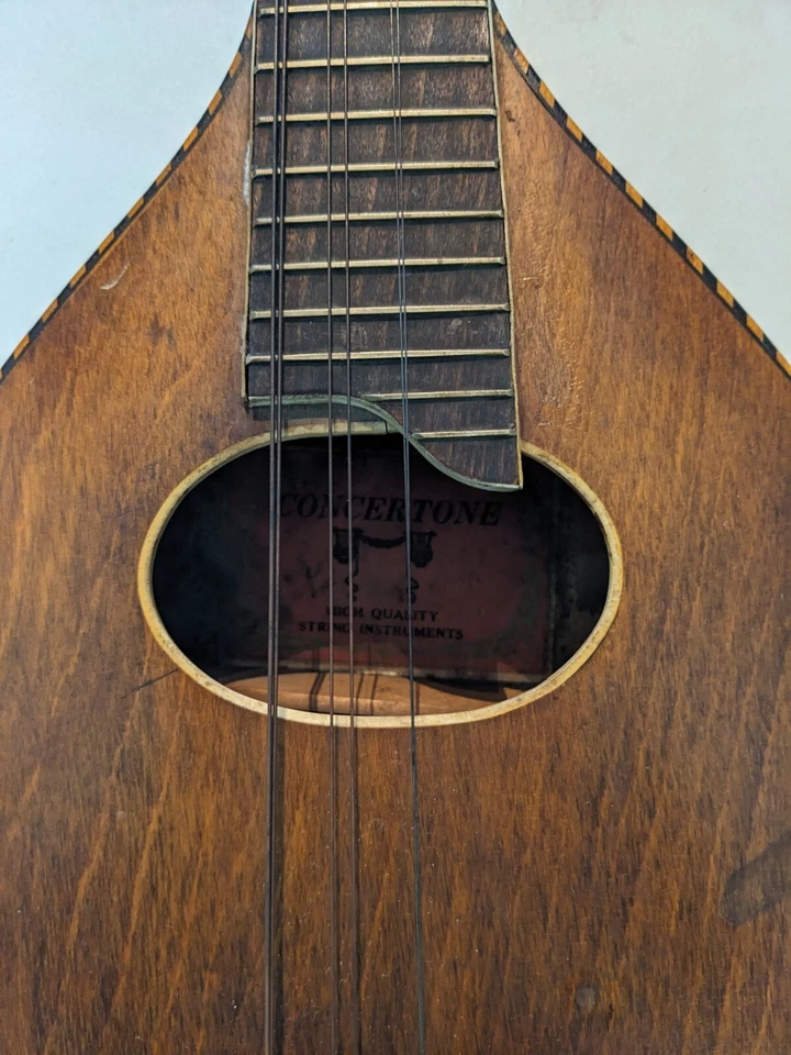 ¿Estante vintage de 1920? Proyecto Mandolina Estilo "A" Foto 4 de 4